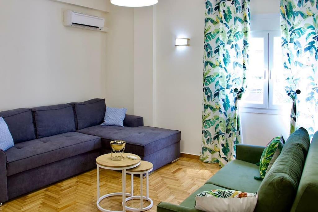 Apartamento Glyfada Path Of Poets Atenas Exterior foto