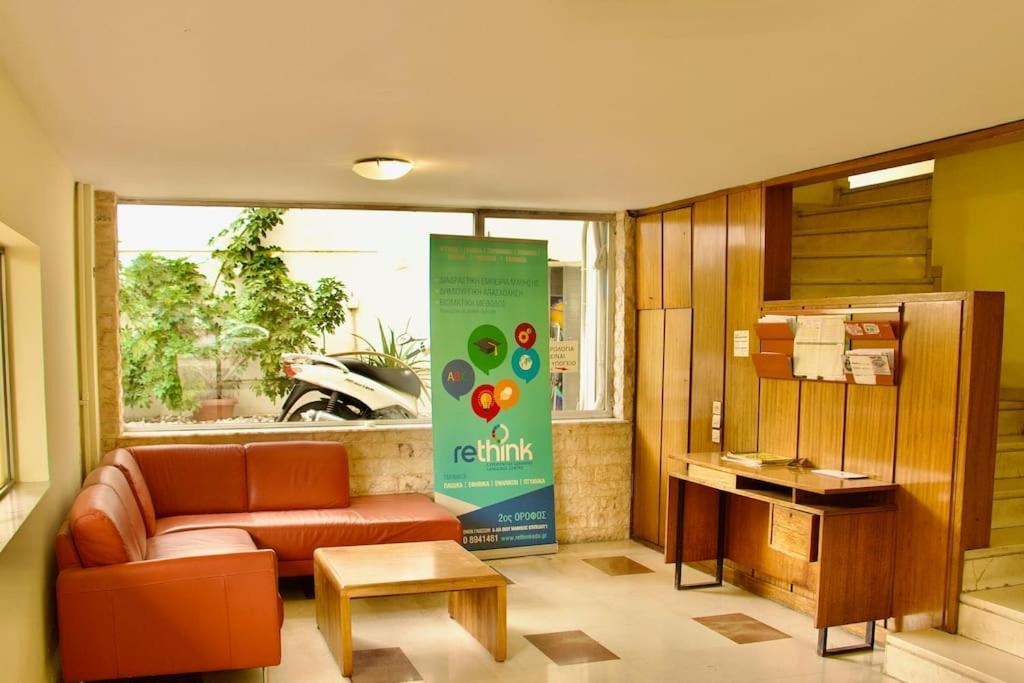 Apartamento Glyfada Path Of Poets Atenas Exterior foto