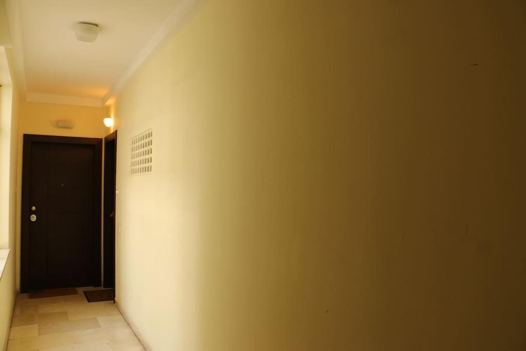 Apartamento Glyfada Path Of Poets Atenas Exterior foto