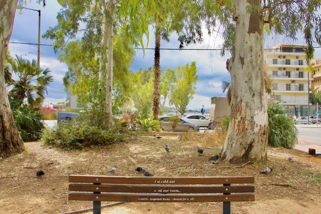 Apartamento Glyfada Path Of Poets Atenas Exterior foto